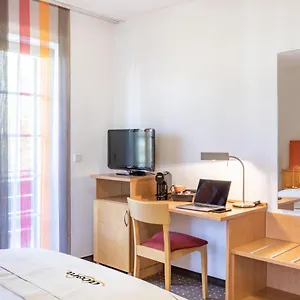 acora-hotel-und-wohnen-dusseldorf.dusseldorf-hotel.net/